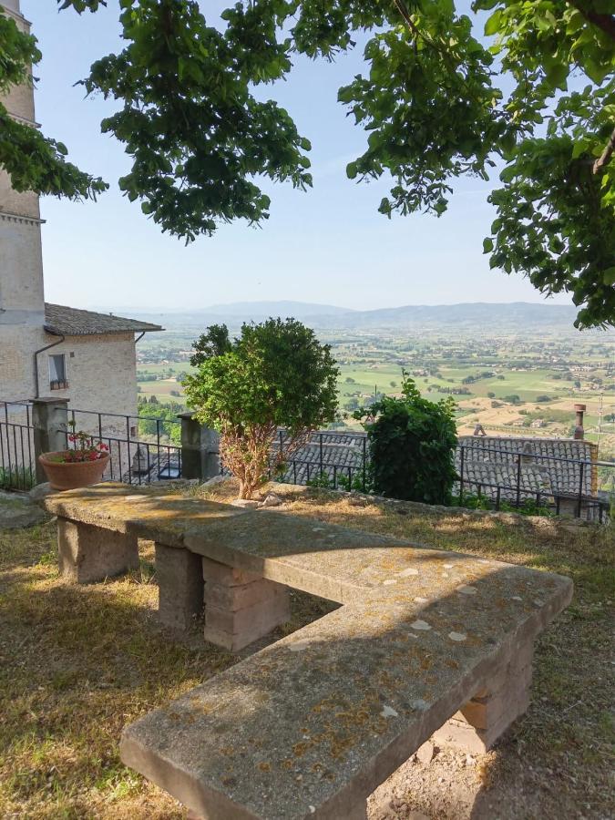 Residenza Messer Pajola Assisi Esterno foto