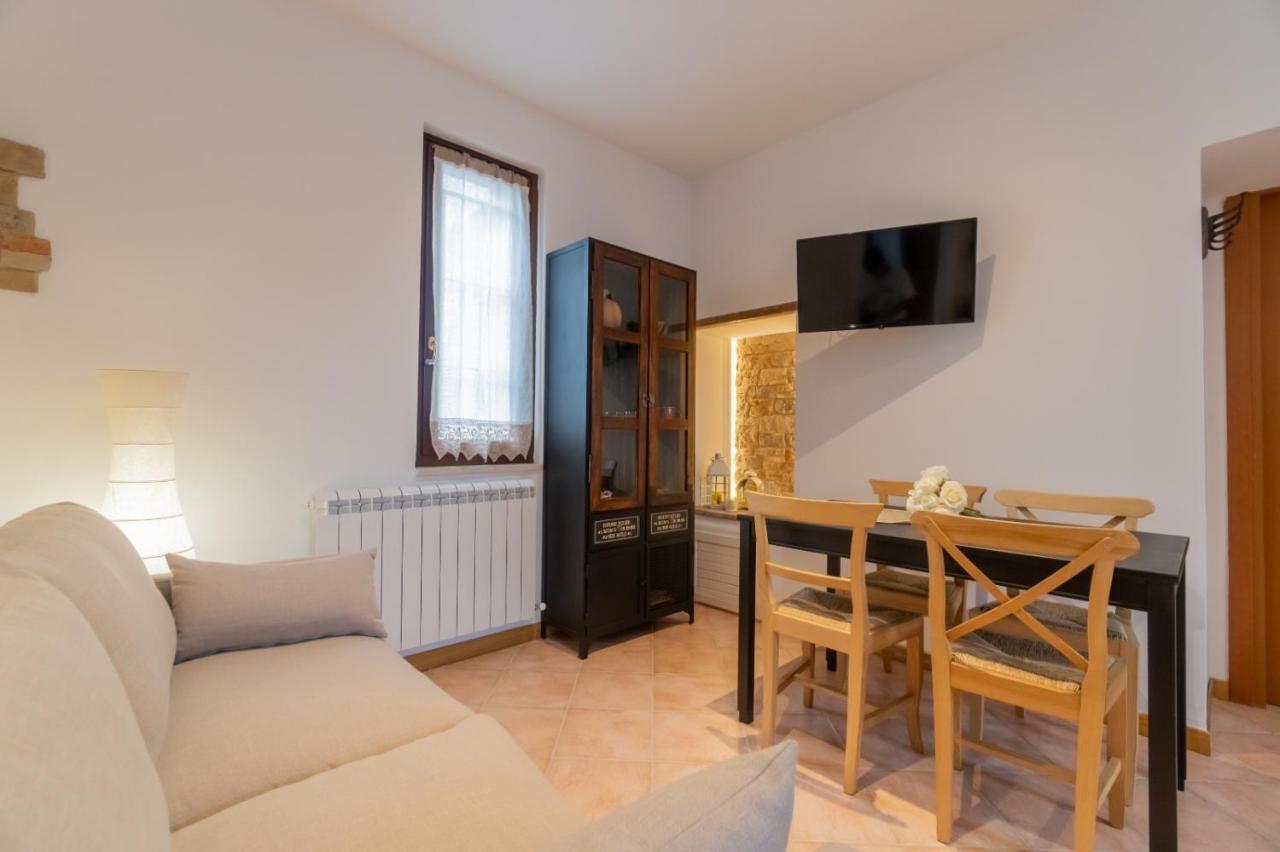 Residenza Messer Pajola Assisi Esterno foto